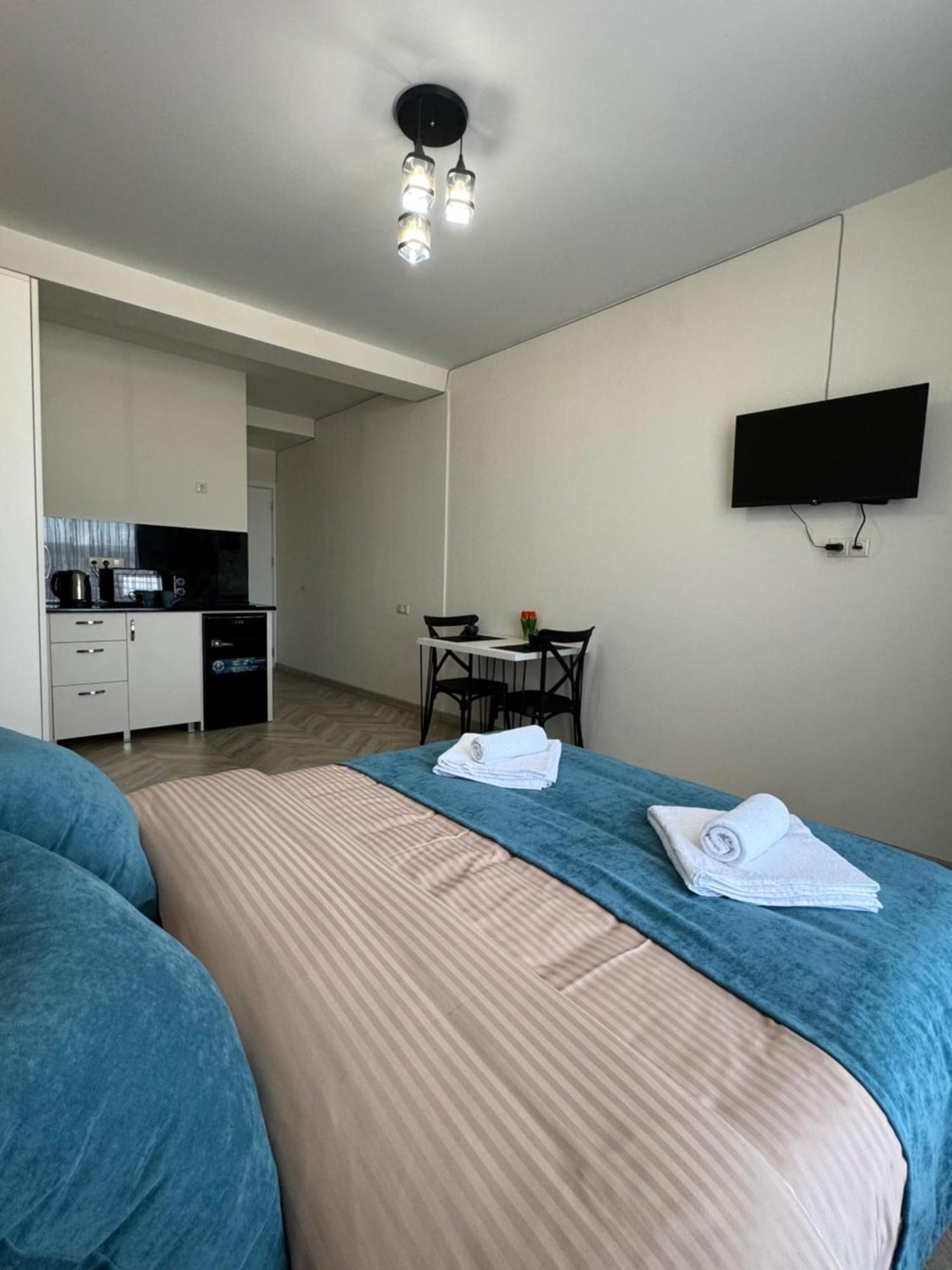 Brothers Apartments With Terrace In Old Tbilisi Ngoại thất bức ảnh