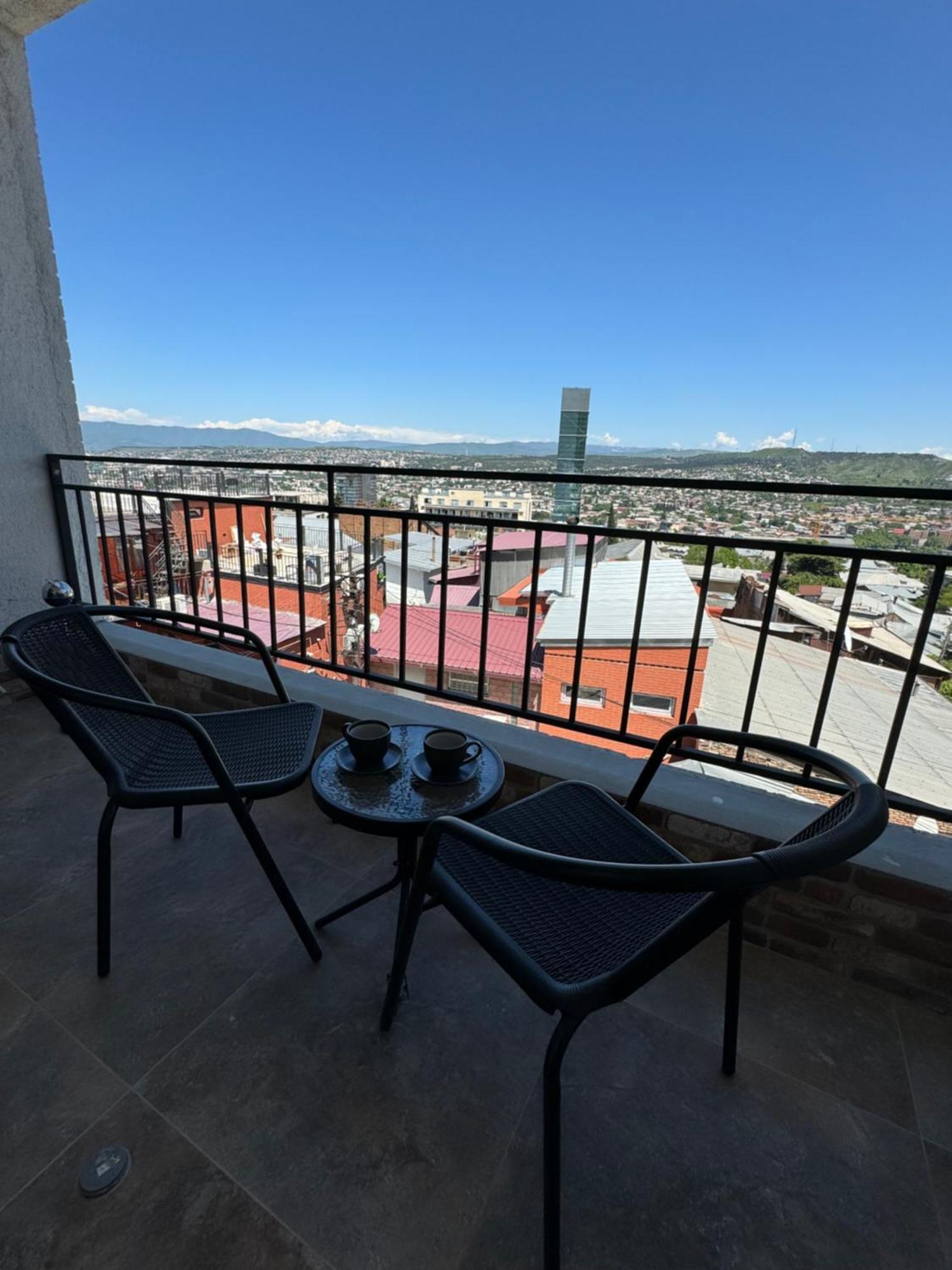 Brothers Apartments With Terrace In Old Tbilisi Ngoại thất bức ảnh