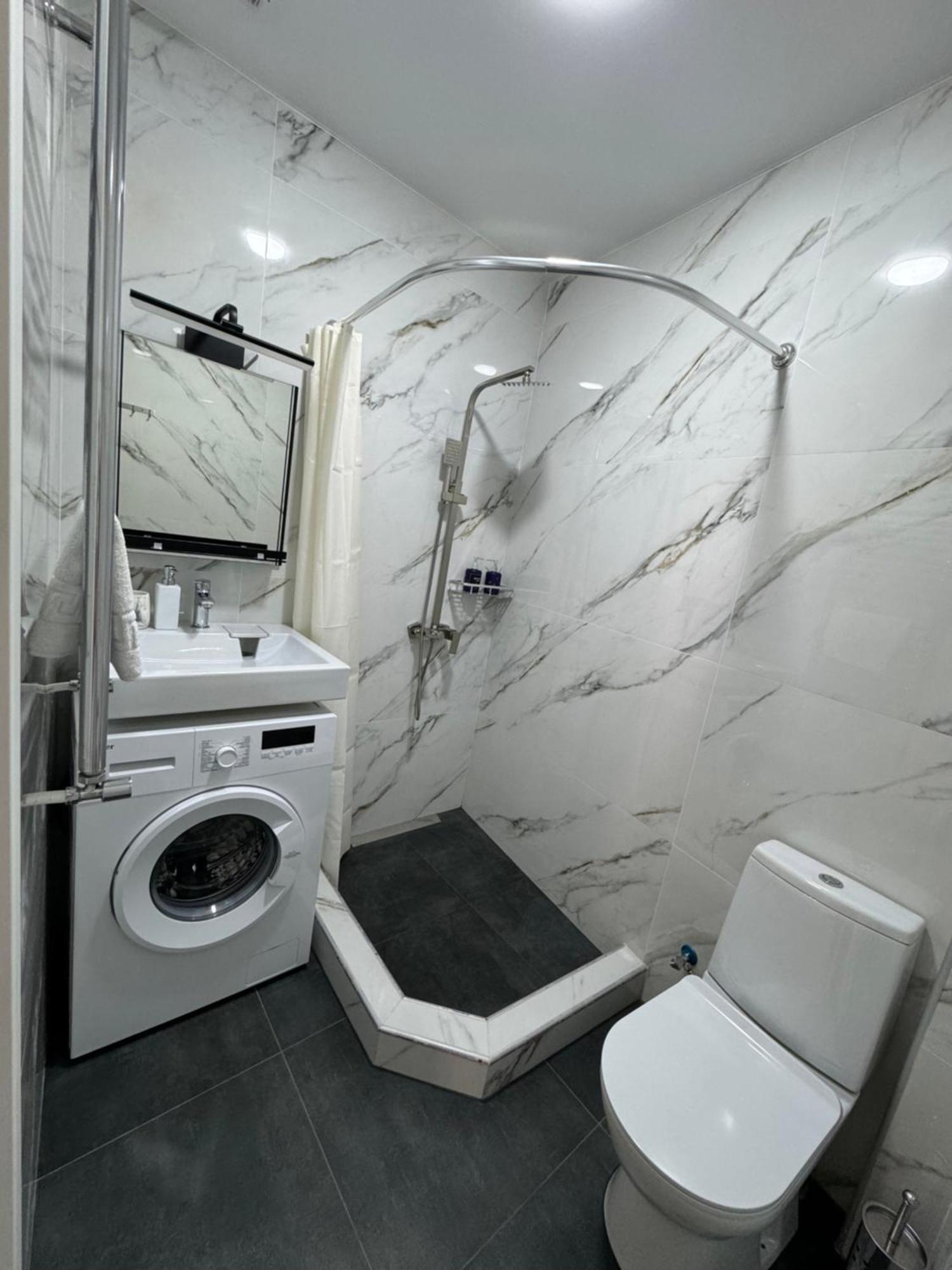 Brothers Apartments With Terrace In Old Tbilisi Phòng bức ảnh
